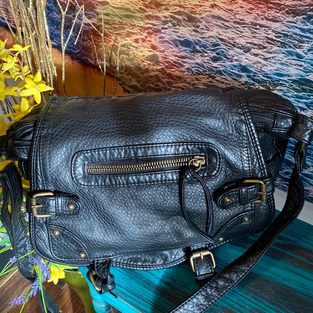 Black cross body purse